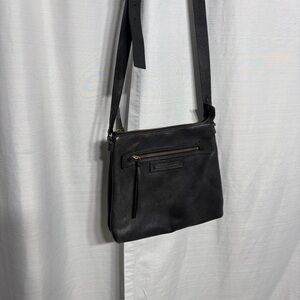 Lucky Brand Black Leather Crossbody Bag Boho Minimalist Everyday Purse